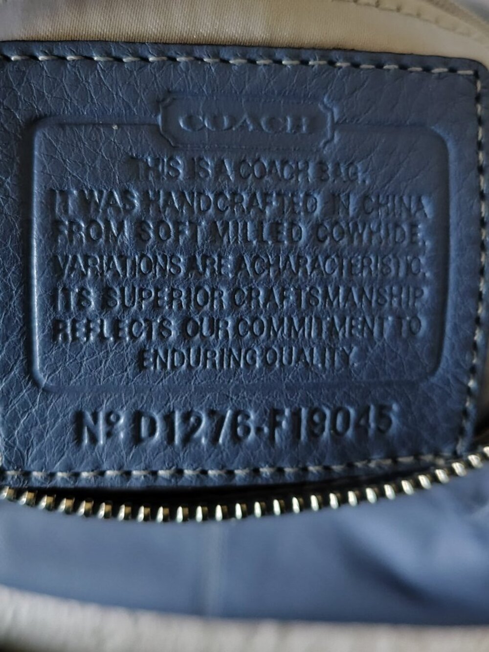 Coach Bag - Picture 4 of 11